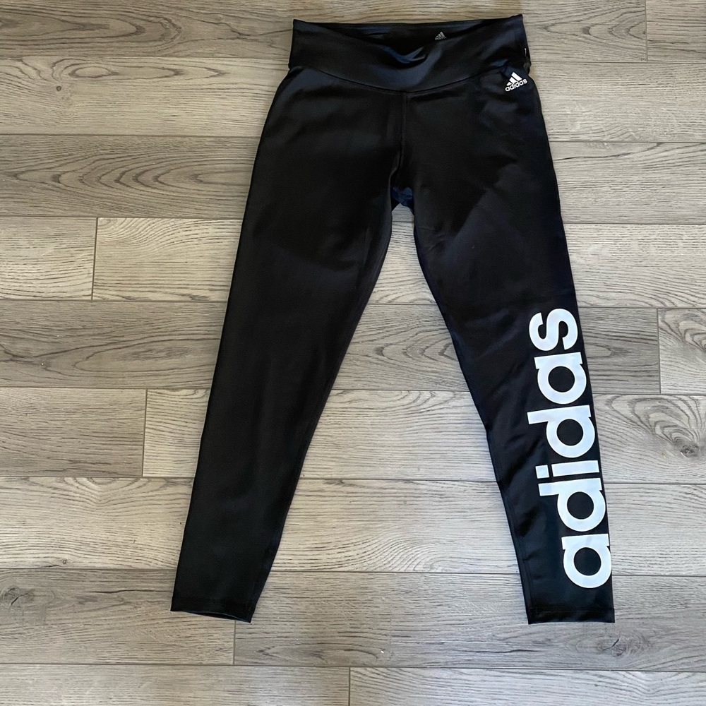 Adidas leggings